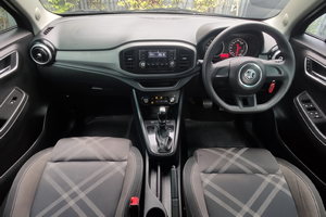 租车 MG3 (21-24) - 照片 10