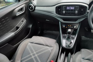 租车 MG3 (21-24) - 照片 11