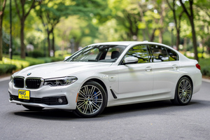 租车 BMW 530e M Sport(19-23) - 照片 4
