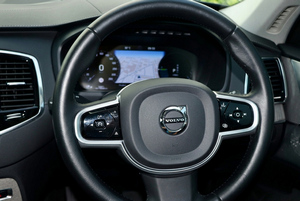 租车 Volvo XC90 (19-23) - 照片 9