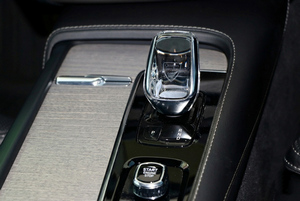 租车 Volvo XC90 (19-23) - 照片 11
